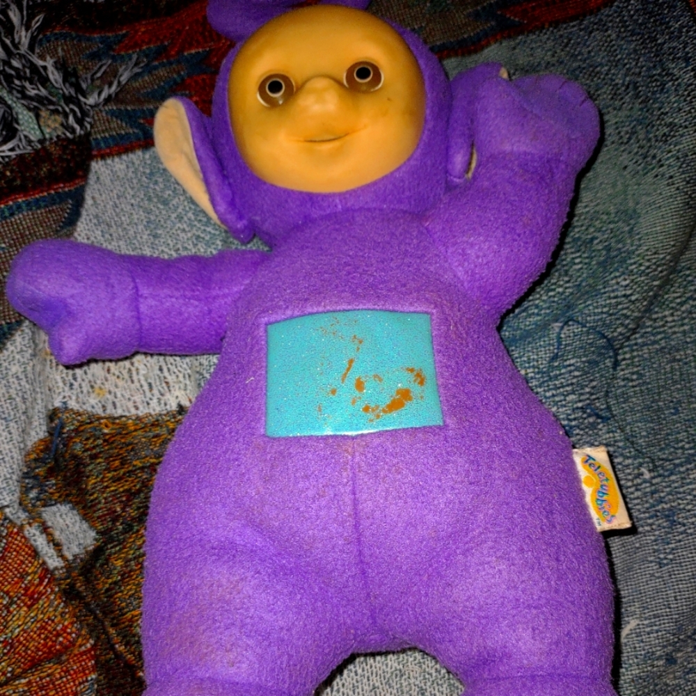 Purple teletubbie